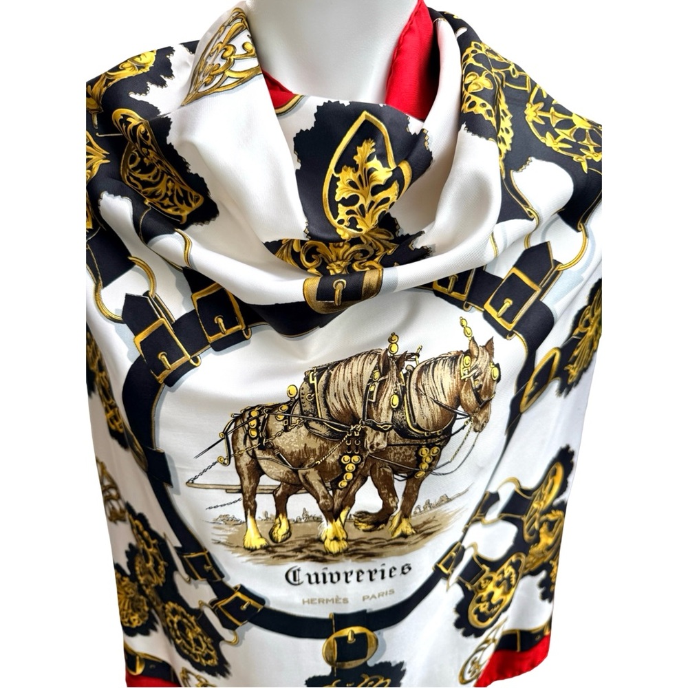 Hermes Black and Gold Equestrian Scarf 35x35” - Picture 2 of 8